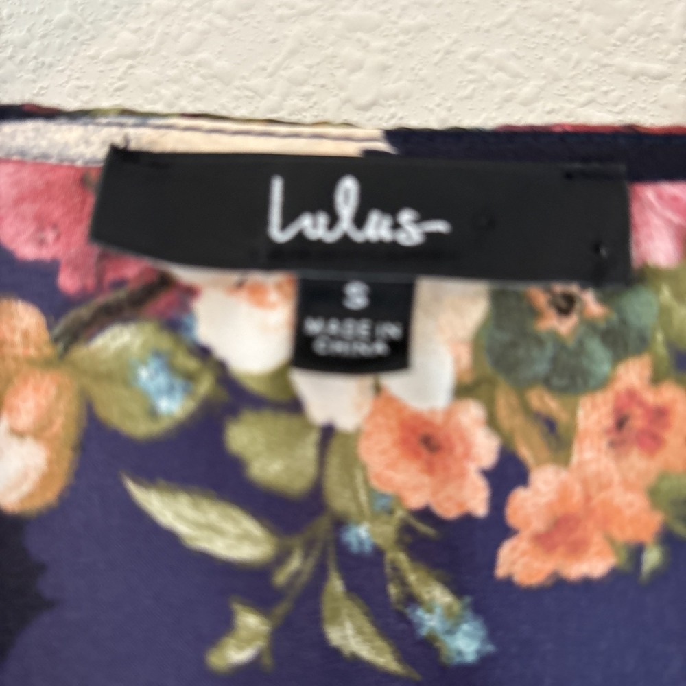Lulus Put on a Smile Floral Print Satin Wrap Maxi Dress Size Small‎ - Picture 2 of 13